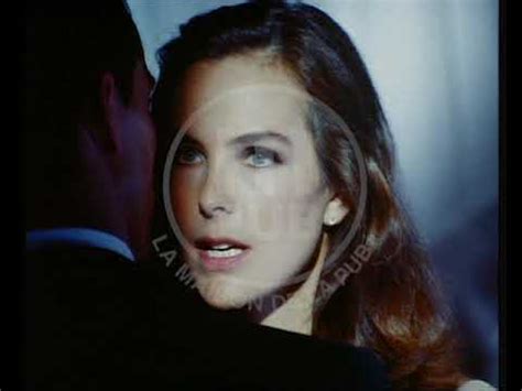 carole bouquet sentiment troublant.